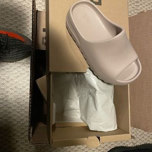 Yeezy pure re-stock